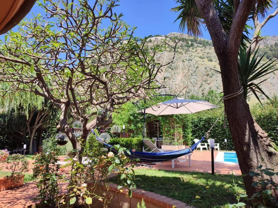 Da Nonna Cettina Appartamento In Villa Con Piscina Палермо Экстерьер фото